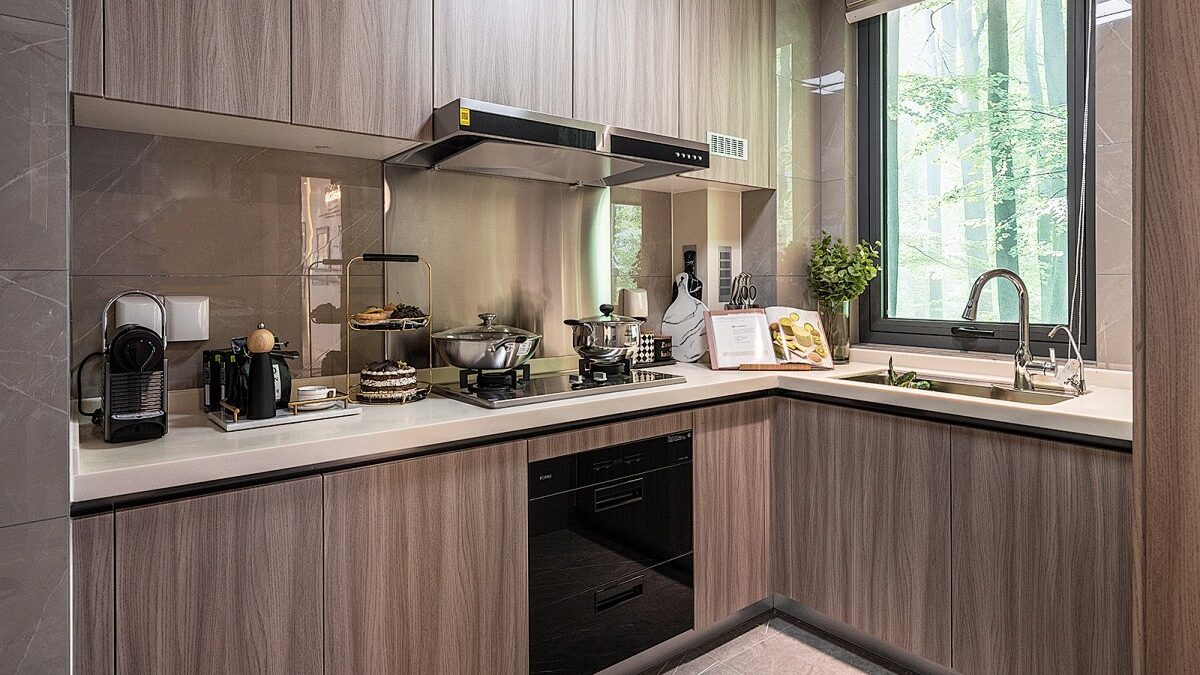aluminum sliding window